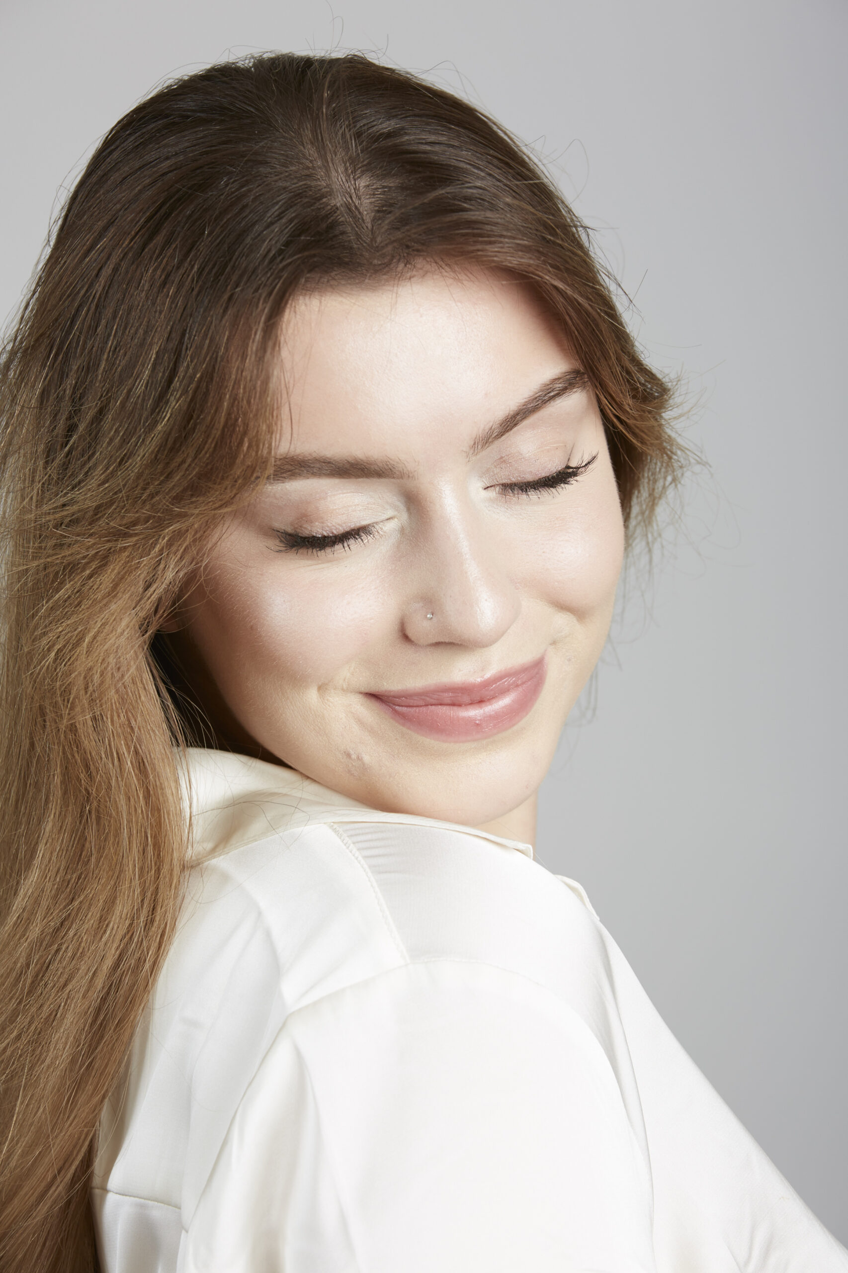 Conceal & Correct Powder - Image 2
